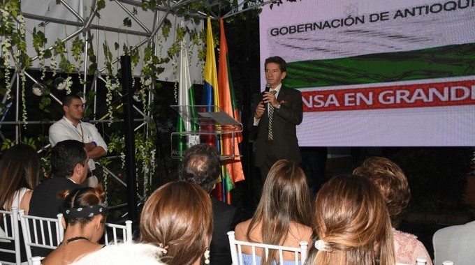 Luis Pérez en la Casablanca/ Cortesía Gobernación de Antioquia