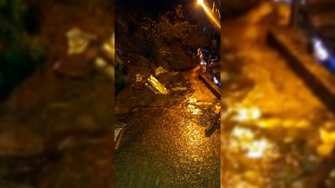 Habitantes de Manrique La Cruz, afectados por las fuertes lluvias y daños en las vías