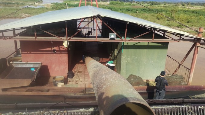 Treinta y dos personas aceptaron cargos por minería ilegal en El Bagre