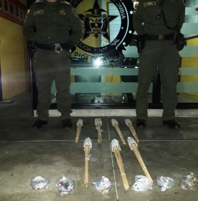 La Policía incautó ocho libras y 100 gramos de pólvora en operativos de control 3 polvora san javier