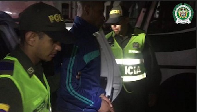 FOTOS: Alias "Tanoy", presunto jefe de sicarios de "los rastrojos", capturado en el centro de Medellín 1 tanoy1 Copiar