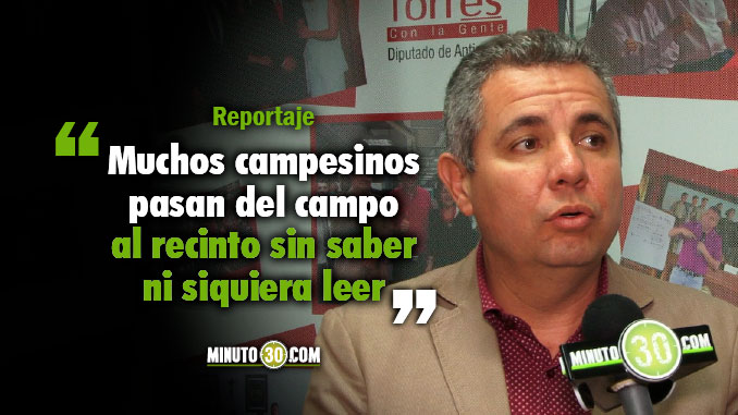 Con una “Clínica de Concejales” diputado asesora a corporados para que no “metan la pata”