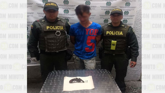 Por porte ilegal fueron capturados dos sujetos en Itagüí y La Estrella 3 Capturado_arma_de_fuego