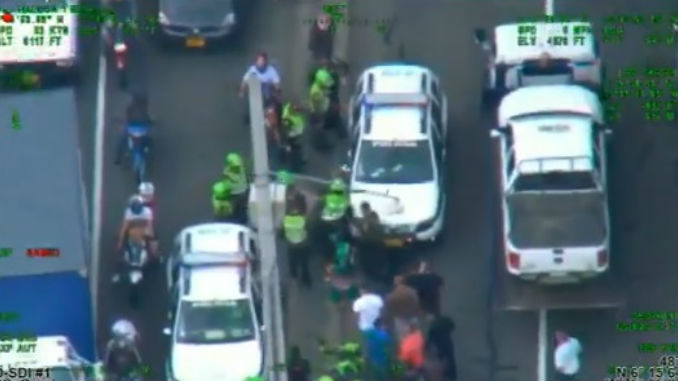 VIDEO: Luego de cometer un hurto fueron capturados con apoyo del 'Halcón' 1 Capturados_Halcon