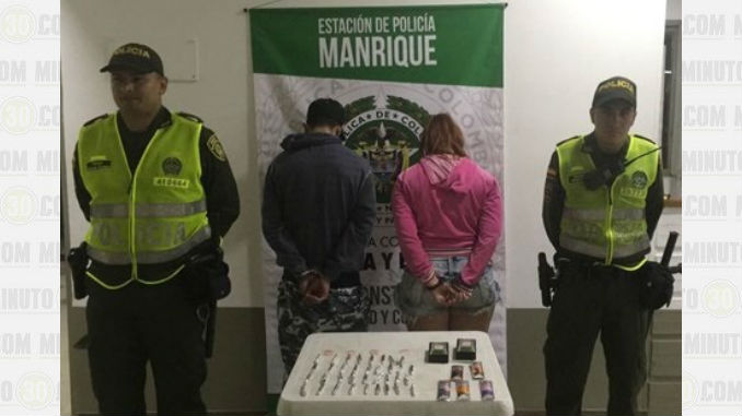 Atrapados cuando pretendían lanzar estupefacientes al interior de la Estación de Policía de Manrique 1 Capturados_Manrique