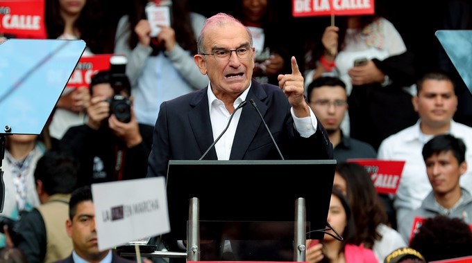 De la Calle tilda a Maduro de “dictador” y a sus elecciones de “ilegítimas”