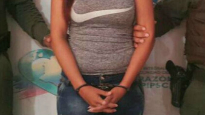 Mujer fue capturada luego de apuñalar a un hombre en el Centro de Medellín 1 Mujer_Capturada