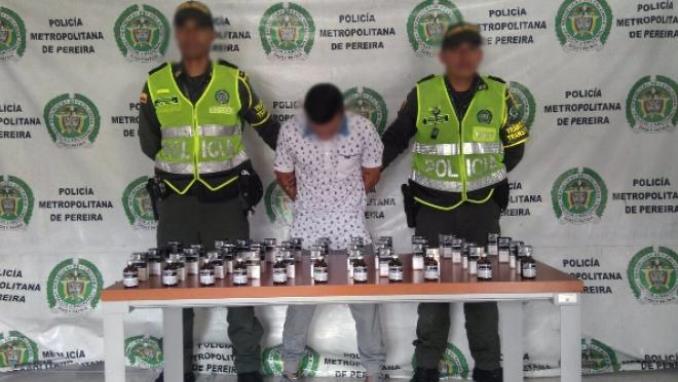 Capturaron a un hombre en Pereira transportando 68 frascos de ketamina