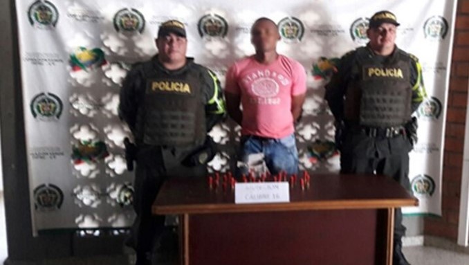 Detuvieron a un hombre en Turbo con 25 cartuchos calibre 16