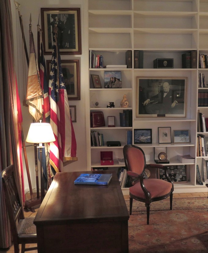 Winston Churchill, en Villa Mirador, actual residencia de la cónsul de EEUU en Casablanca/ EFE