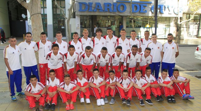 club-fucar-rionegro-argentina-adolescentes-paisas-mundialito