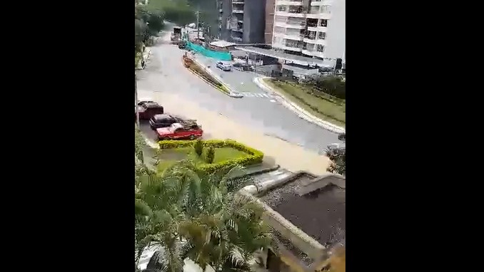 Registraron emergencia en el sector de San Diego, al parecer, por un daño en una tubería