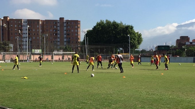 Envigado, sin caras nuevas, avanza en su pretemporada 2 envigado fc Copiar