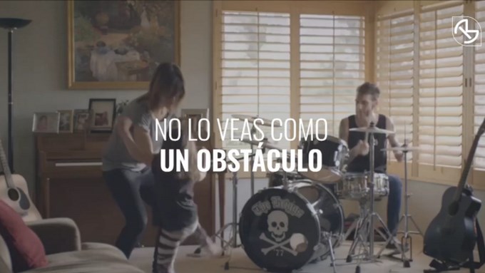 EN VIDEO: Qué debes considerar cuando sales con alguien que tiene hijos