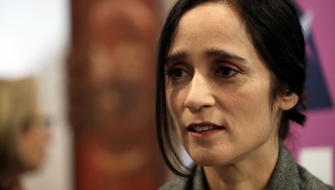 Fotografía del 22 de septiembre de 2017 de la cantante mexicana Julieta Venegas hablando durante una entrevista con Efe. EFE/Archivo