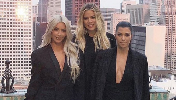 Kim, Khloé y Kourtney Kardashian/ Tomada de Instagram: @kimkardashian