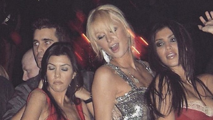 Kourtney Kardashian, Paris Hilton y Kim Kardashian/ Tomada de Instagram: @kimkardashian