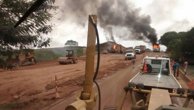 Así quedaron las máquinas del proyecto Conexión Norte que fueron incineradas en Zaragoza