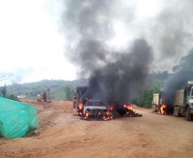 Así quedaron las máquinas del proyecto Conexión Norte que fueron incineradas en Zaragoza