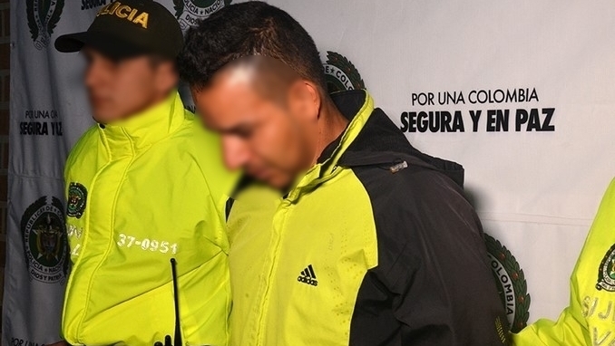 VIDEO: Así fue la captura del taxista señalado de asesinar a menor de 16 años en Bello 3 Así fue la captura del hombre señalado de asesinar a menor de 16 años en Bello