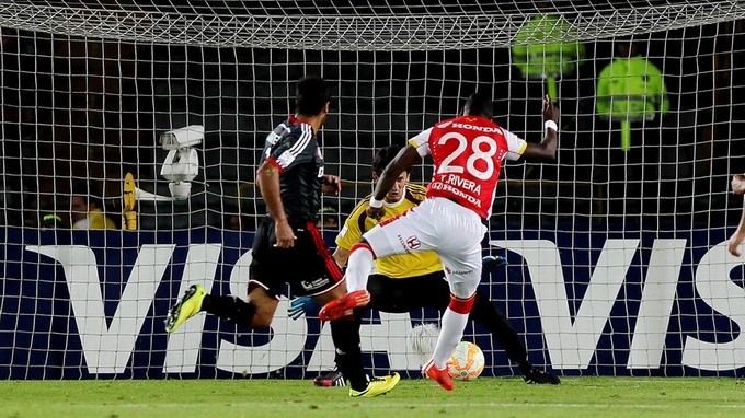 Con exrojos terminará de armar el América su delantera 2 yamilson rivera