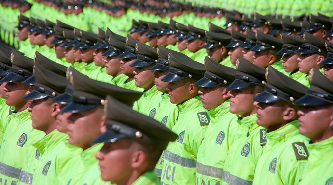 Policías, Policía, patrulleros