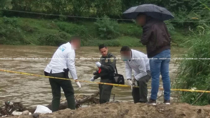 Pierna_Rio_Medellin-12