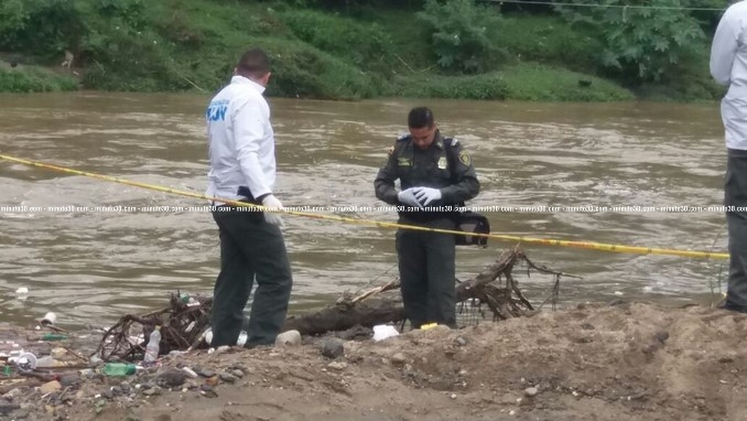 Pierna_Rio_Medellin-8