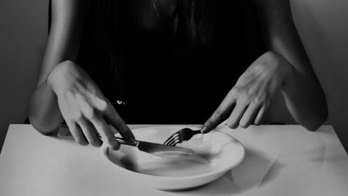 ana-y-mia-anorexia-bulimia-juego