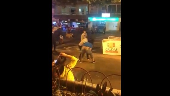 Nuevo caso de agresión entre estudiantes quedó registrado en video. Ocurrió en el municipio de Caldas