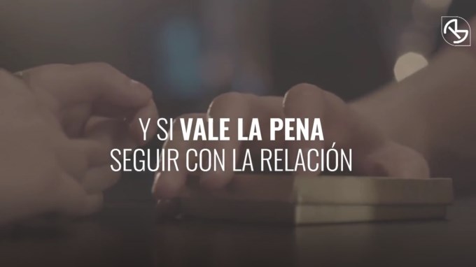 EN VIDEO: Esto es lo más importante que deberías saber a un año de relación