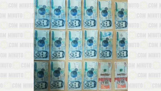 FOTOS: Capturado con $900 mil falsos y por intentar sobornar a los uniformados 4 Billetes_falsos_4