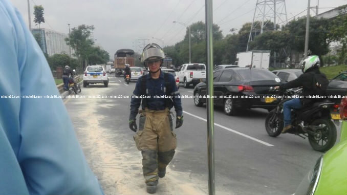 Bomberos_Combustible_1