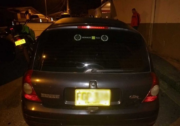 EN FOTOS: Capturaron a cuatro sujetos mientras hurtaban una propiedad privada 4 Capturado 4 hombres en flagrancia en Palmas1