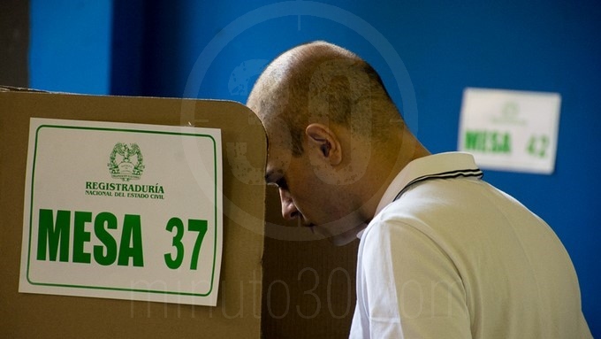 Más de 812.000 colombianos podrán votar en el exterior en las presidenciales