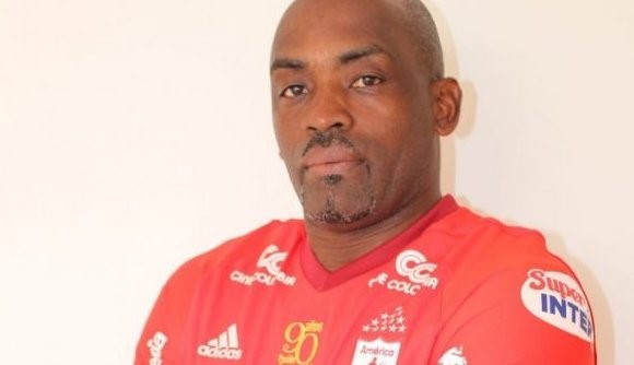 Carlos Asprilla será el técnico del América ante Envigado 1 Entrenador del Am%C3%A9rica Copiar