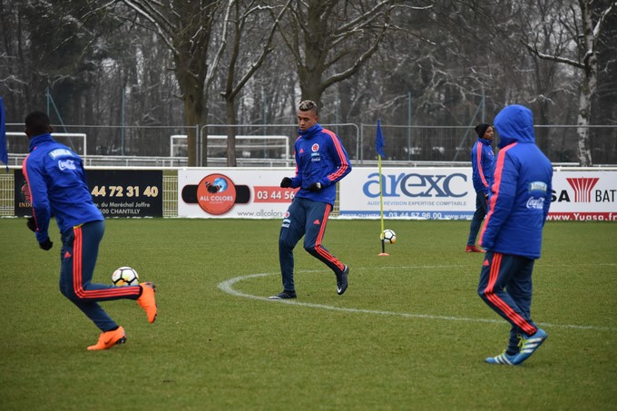 EN FOTOS: ¡Vamos Colombia! Así entra en "calor" la Selección en Francia 16 Entrenamiento Selecci%C3%B3n Colombia en Francia 11