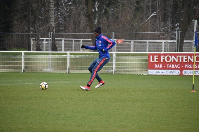 EN FOTOS: ¡Vamos Colombia! Así entra en "calor" la Selección en Francia 15 Entrenamiento Selecci%C3%B3n Colombia en Francia 12