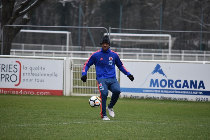 EN FOTOS: ¡Vamos Colombia! Así entra en "calor" la Selección en Francia 10 Entrenamiento Selecci%C3%B3n Colombia en Francia 17