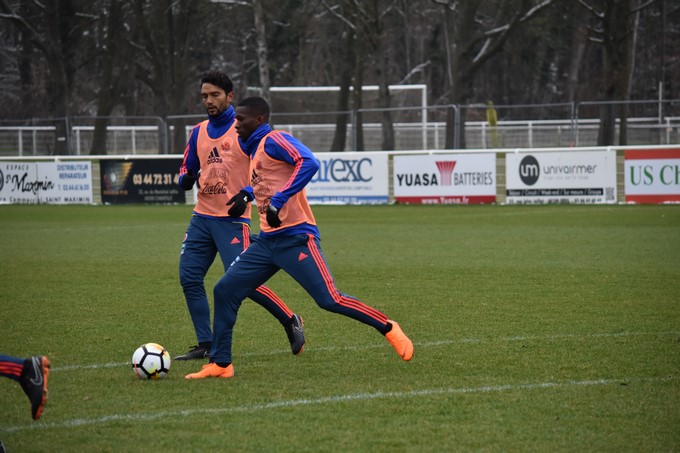 EN FOTOS: ¡Vamos Colombia! Así entra en "calor" la Selección en Francia 8 Entrenamiento Selecci%C3%B3n Colombia en Francia 19