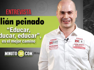 Julián Peinado considera que hay que salir de la burbuja para conocer las necesidades de Antioquia 1 Entrevista Julian Peinado educar educar educar 678