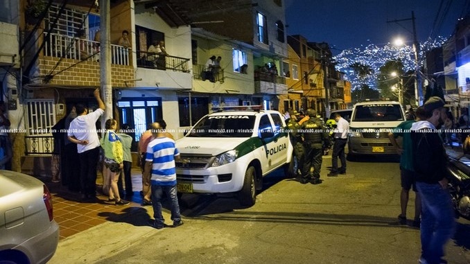 FOTOS: Con una cobija cubriendo su cabeza y apuñalado lo hallaron en su vivienda 4 Homicidio_Alfonso_Lopez_5.jpg