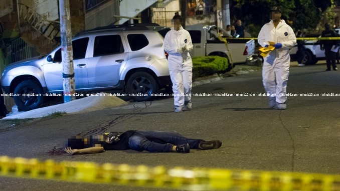 FOTOS: Aunque intentó huir de sus victimarios, no escapó de las balas en Manrique 4 Homicidio_Manrique_1.jpg