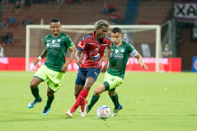 FOTOS: Medellín volvió a la victoria con gol del 'Matador' 21 Independiente Medell%C3%ADn La Equidad 19