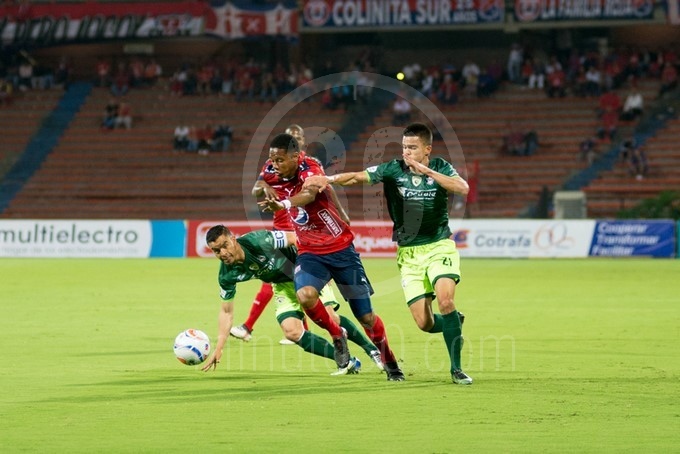 FOTOS: Medellín volvió a la victoria con gol del 'Matador' 8 Independiente Medell%C3%ADn La Equidad 6