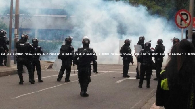 FOTOS: Graves disturbios a las afueras de la Universidad Nacional, sede Bogotá
