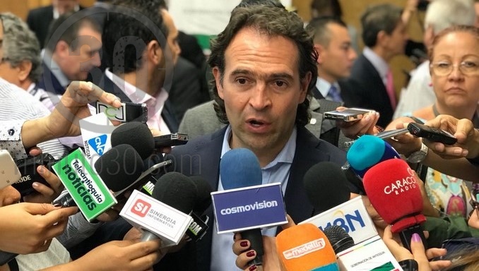 VIDEO: Gobernación entregó $25.000 millones para la construcción del Metrocable de El Picacho 3 Federico Gutiérrez Zuluaga, alcalde de Medellín