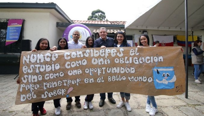 Mejoran la cobertura educativa en Nuevo Occidente, con 240 cupos escolares más