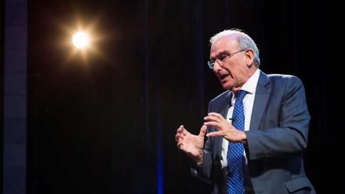 De la Calle anuncia su voto en segunda vuelta a través de Twitter