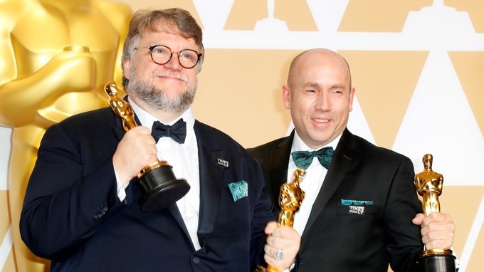 Guillermo del Toro (L), winner of the Best Director Award for 'The Shape of Water' and the Best Picture for 'The Shape of Water' poses with Producer J. Miles Dale (R) in the press room during the 90th annual Academy Awards ceremony at the Dolby Theatre in Hollywood, California, USA, 04 March 2018. EFE